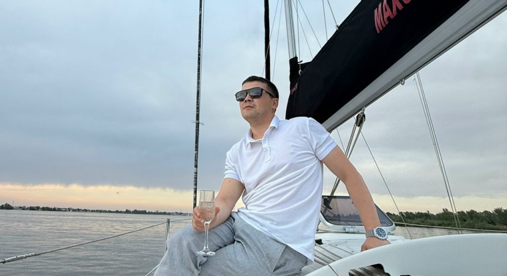 Дискография Berzhbaev. Berzhbaev