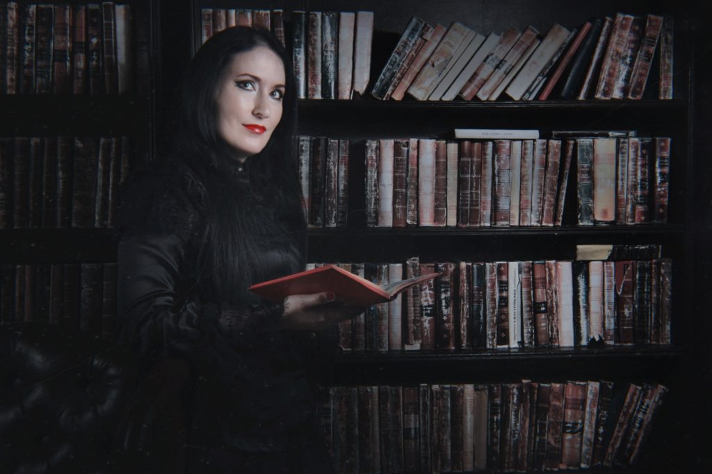 Эльвира Alchemida
